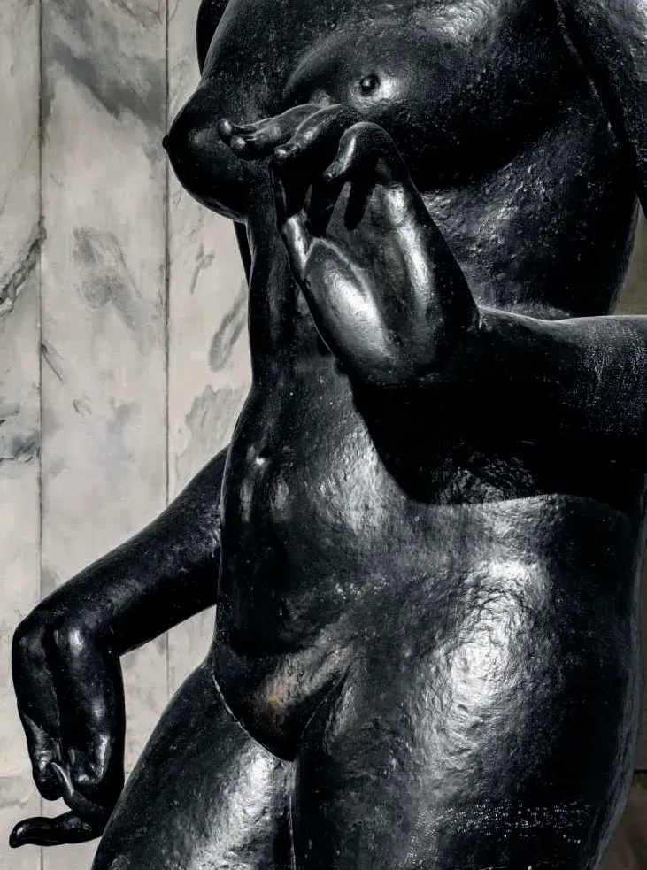 Esculturas da Galeria Prestes Maia