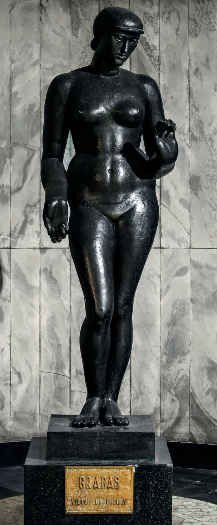 Esculturas da Galeria Prestes Maia