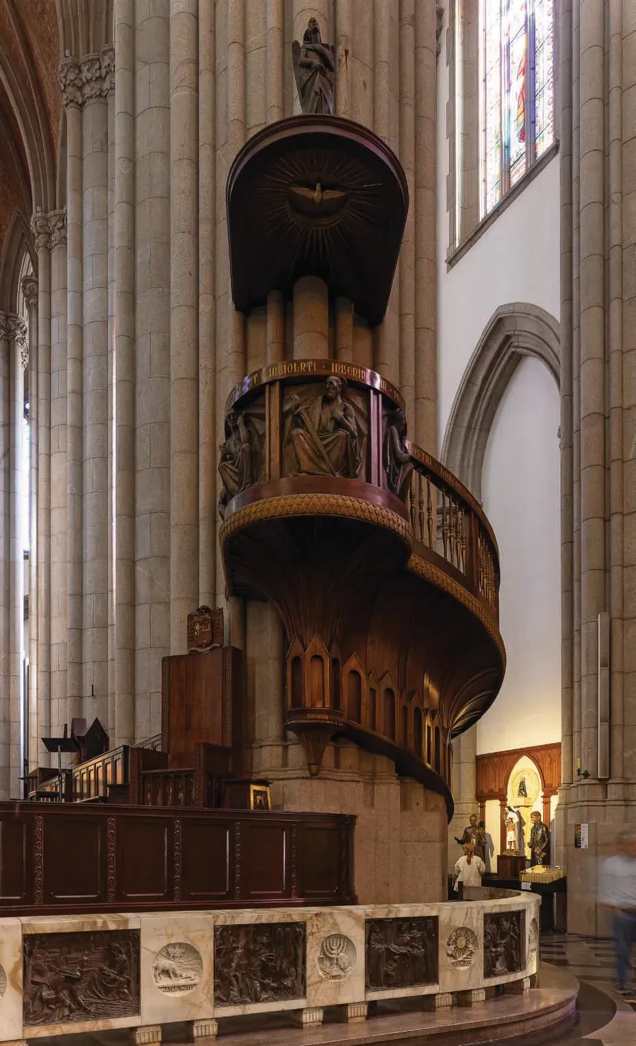 Catedral Metropolitana Nossa Senhora da Assunção e São Paulo